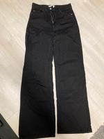 H&M Jeans Schwarz Gr. 38 Hessen - Niederdorfelden Vorschau