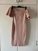 Roséfarbenes schulterfreies Midikleid Baden-Württemberg - Wutöschingen Vorschau