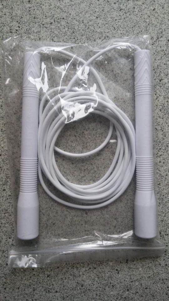 EliteSRS Fit+ Professional Freestyle PVC Jump Rope Springseil 4mm in München