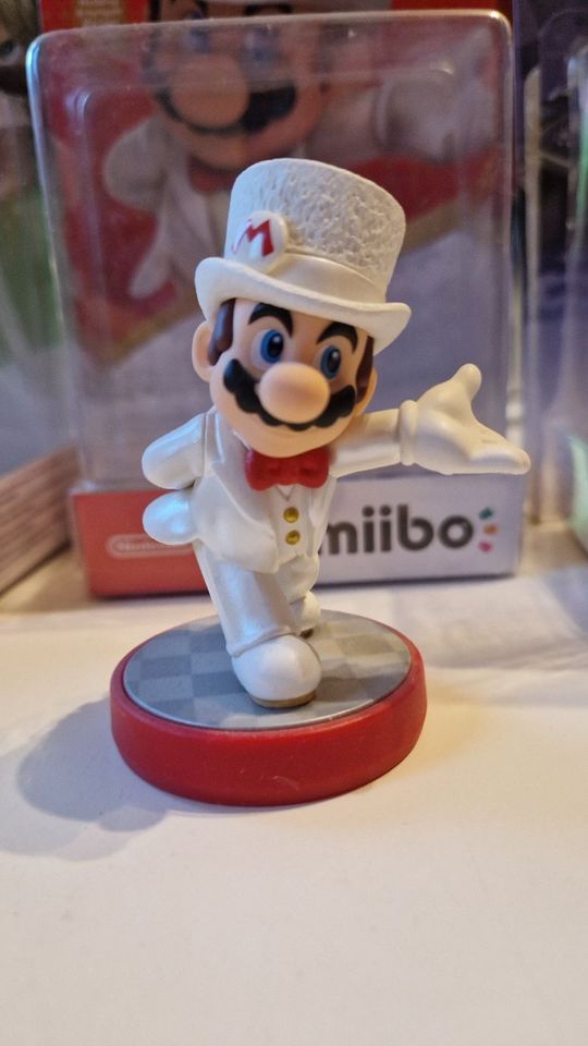 Mario Hochzeit Amiibo Nintendo Super Mario Odyssey Collection in Berlin