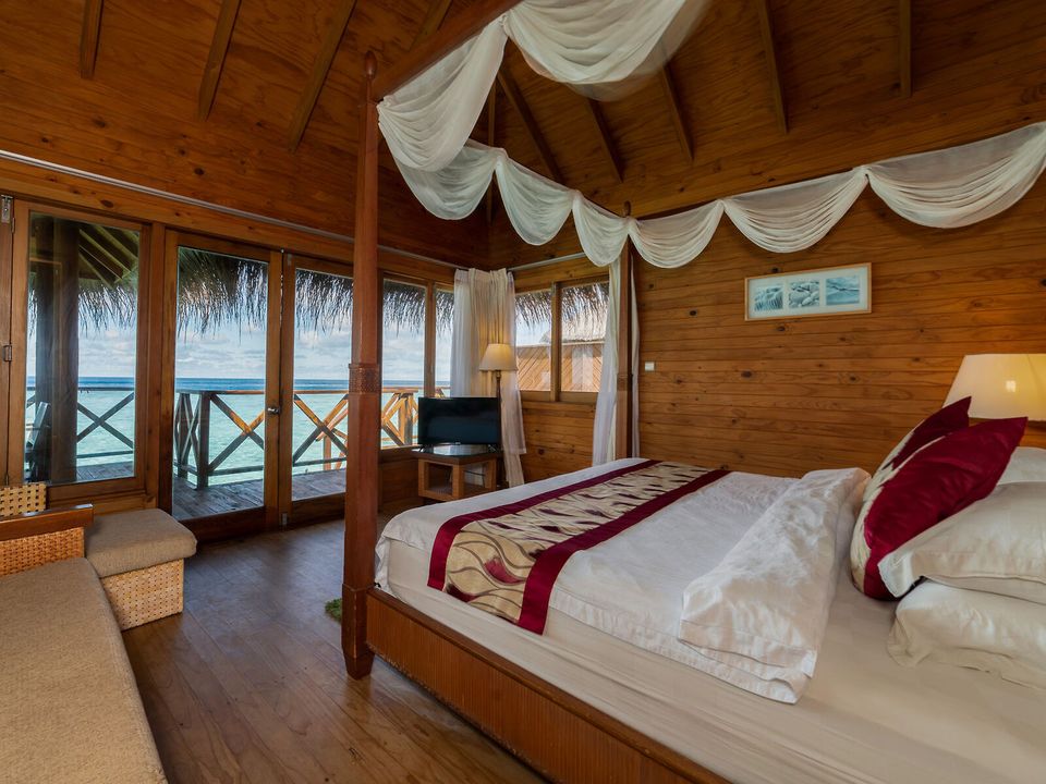 9Tg. MALEDIVEN URLAUB ins 3,5* Fihalhohi Maldives inkl. Flug in Bad Langensalza