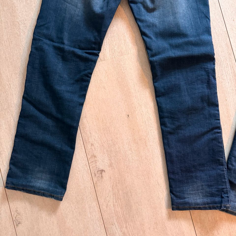 H&M gefütterte Jeans Gr. 158 gerader Schnitt in Dresden