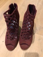 Jimmy Choo Stiefelette weinrot Frankfurt am Main - Westend Vorschau