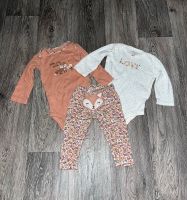 Süßes Carters Set, USA, 2x Body+ Leggings, Gr 12 Mo 68/74, TOP Schleswig-Holstein - Lottorf Vorschau