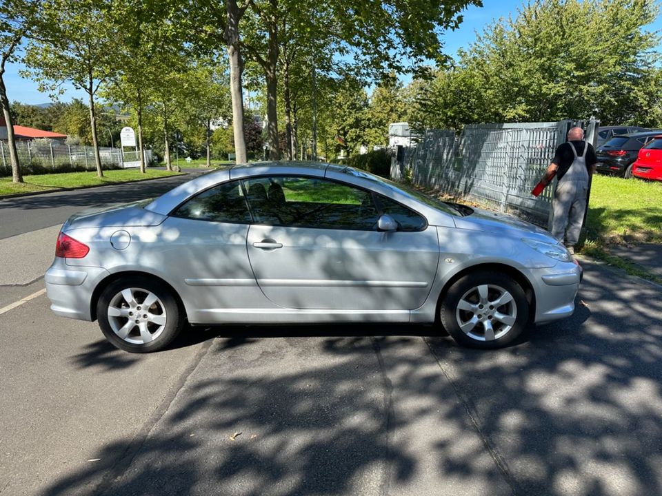 Peugeot 307 CC Cabrio-Coupe Tendance in Kassel