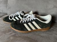 Adidas Sneaker in Gr. 39,5 Niedersachsen - Meine Vorschau
