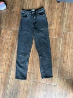 H & M Highwaist Jeans Gr. 36 schwarz Nordrhein-Westfalen - Emmerich am Rhein Vorschau