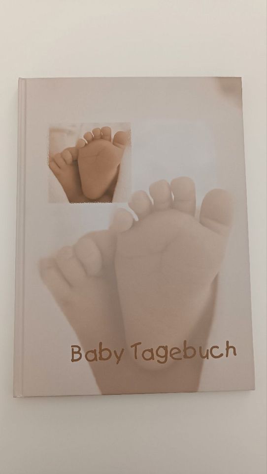 Baby Album+ Tagebuch in Lage