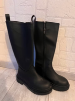 Stiefel schwarz Größe 37 Nordrhein-Westfalen - Menden Vorschau