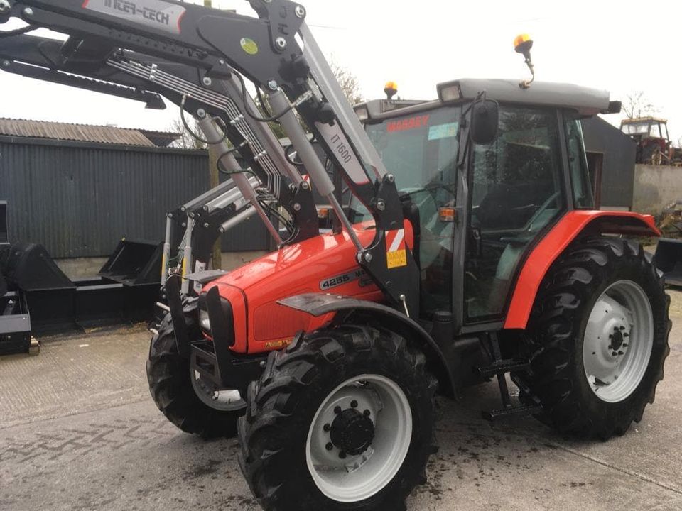 D&D Landtechnika Frontlader für Massey Ferguson / inkl. Transport in Görlitz