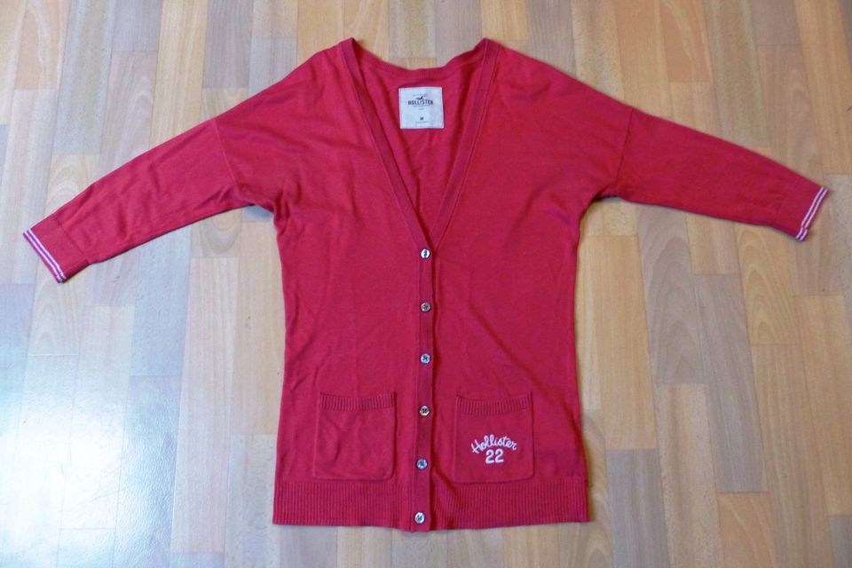 HOLLISTER Jäckchen Jacke Strickjacke 3/4 Ärmel rot Größe M in Trier