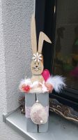 Deko, Ostern, Hase, rosa/natur/grau, Holz, Federn, handmade Bayern - Oerlenbach Vorschau