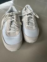 Puma - Sneakers / beige / Größe 40 Hessen - Ober-Ramstadt Vorschau