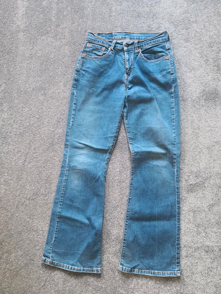 Levis 584 Jeans Hose Jeanshose Bootcut Retro W29 L30 29/30 in Oranienburg