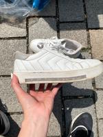 Weiße Damen Sneaker mit Glitzersteinen Größe 36 Bayern - Amerdingen Vorschau