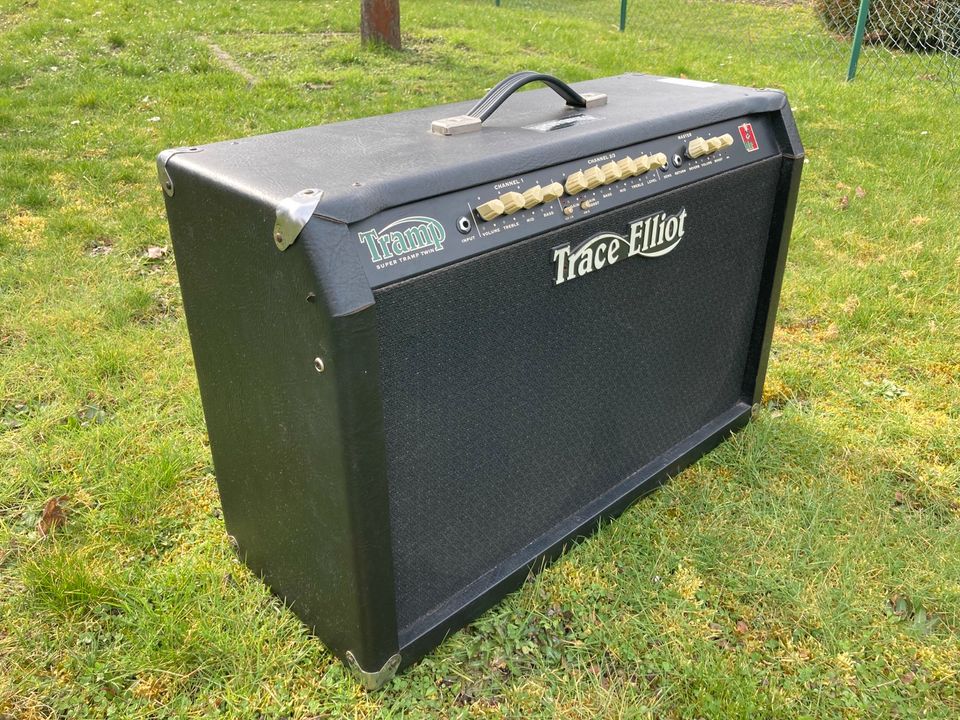 Trace & Elliot Super Tramp Twin 100 Watt Made in UK in Brühl