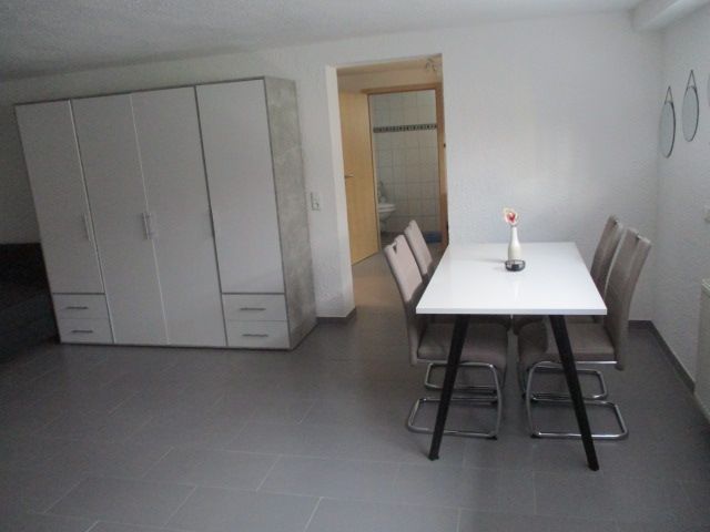 2 Zimmer Ferien-Wohnung 65 qm. In Seligenstadt.Sofort Frei. in Seligenstadt