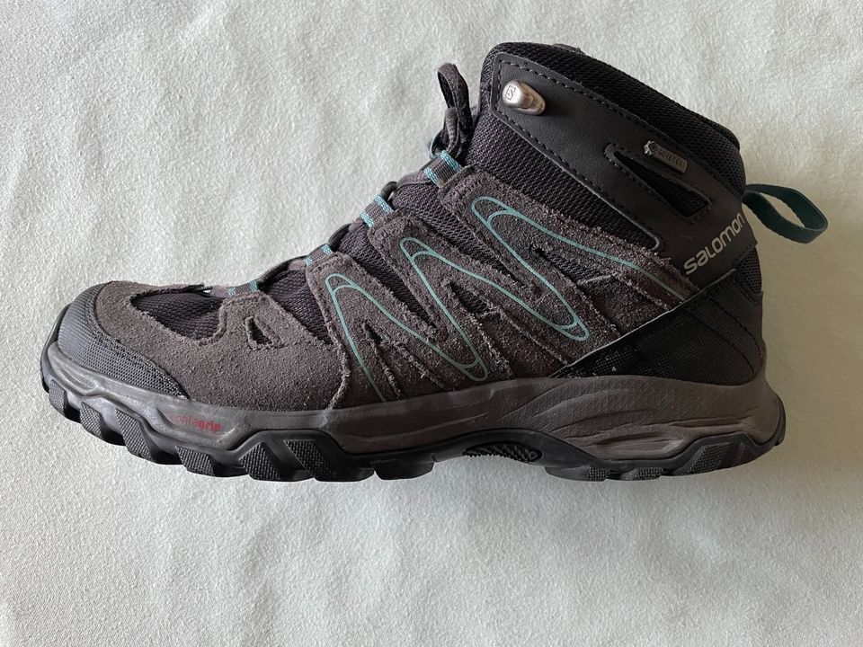 Wanderschuhe Salomon Gore-Tex, Ortholite, Gr. 40 in Ihlow