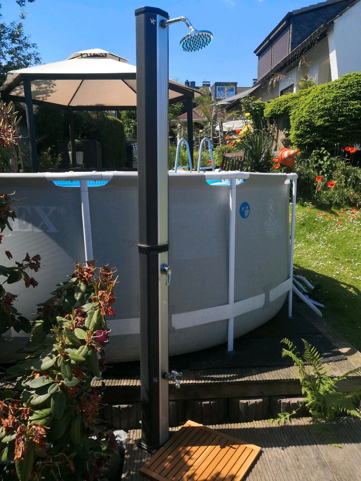 Garten SOLARDUSCHE mit Fuss Dusche oder GIESSSKANNEN HAHN in Heiligenhaus