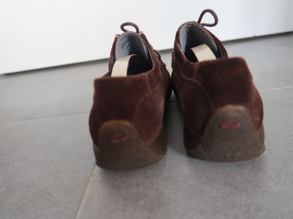 braune Schnürschuhe Gr. 39 von Clarks, wie neu in Schulzendorf bei Eichwalde