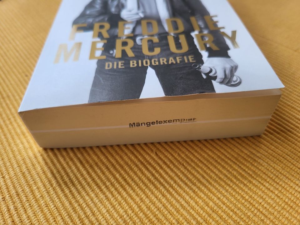Freddie Mercury - Die Biografie - Lesley-Ann Jones in Augsburg