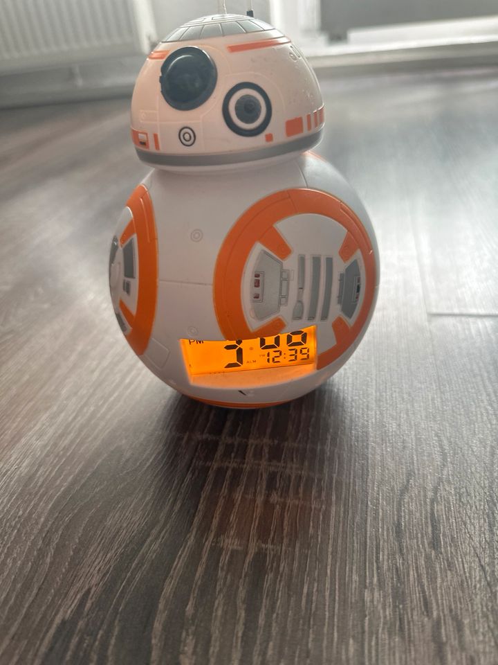 Star Wars BB8 Wecker ⏰ in Darmstadt