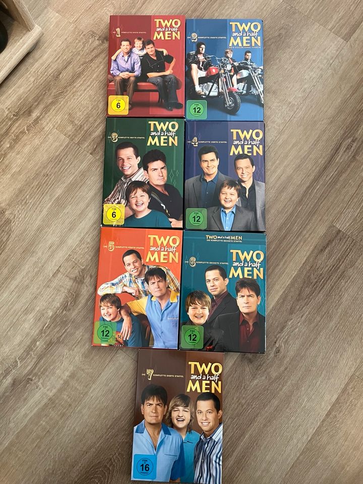 „Two and a half men“ DVD‘s // Staffel 1-7 in Essen-West