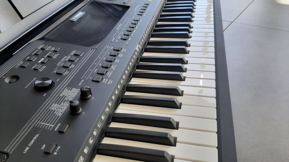 Yamaha PSR - EW400 Keyboard - TOP Zustand - Instrument in Bergisch Gladbach