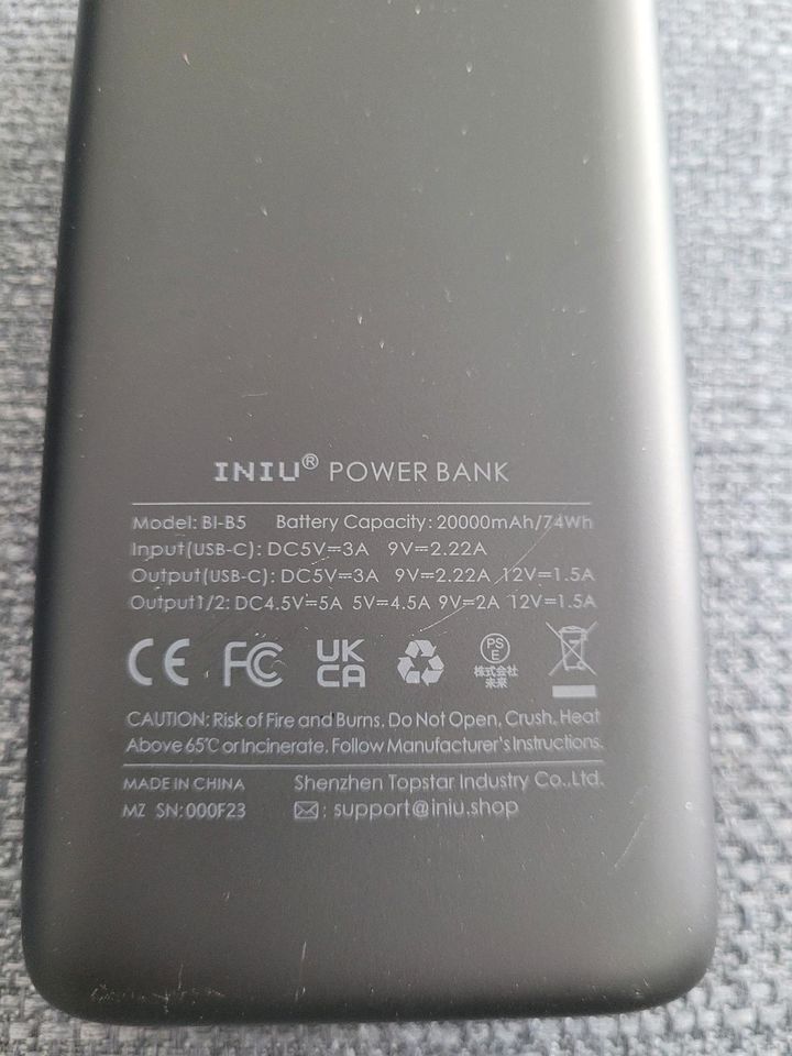 Powerbank 20000 mAh, Iniu, schwarz, USB C, 22,5 W, PD 3.0 in Pleinfeld