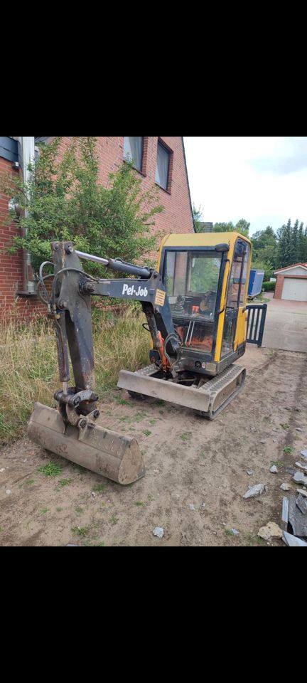 Minibagger PelJob in Neumünster