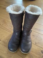 Original UGG Boots KENSINGTON, Größe 37/38, TOP- Zustand Hessen - Biedenkopf Vorschau