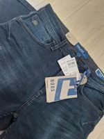 Jeans, neu mit Etikett, BLEND, Größe  31/32 Nordrhein-Westfalen - Kamp-Lintfort Vorschau