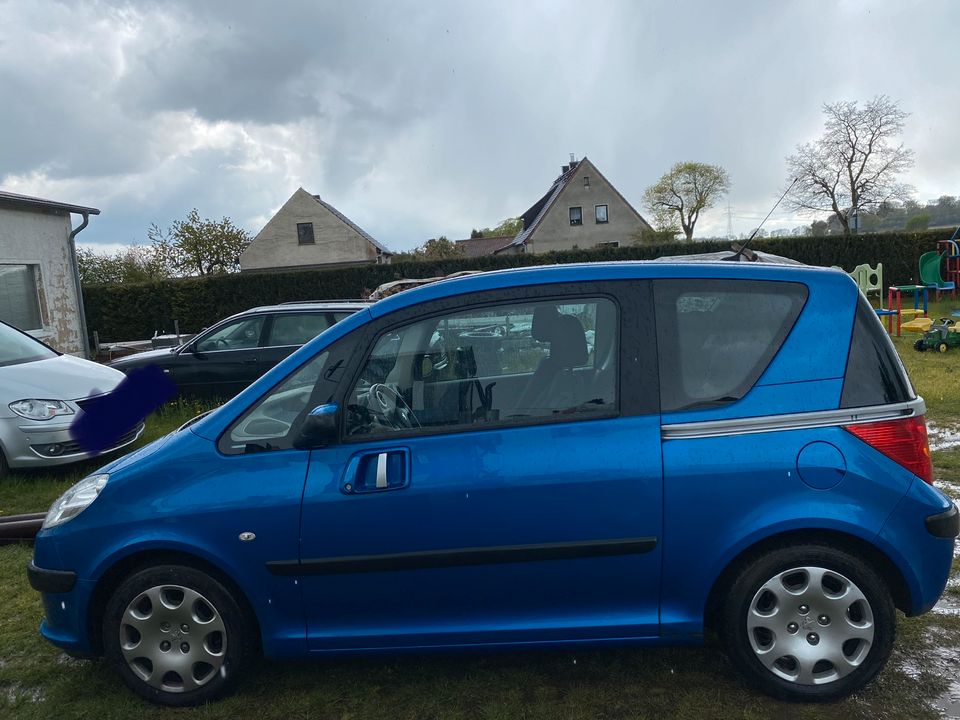 Peugeot 1007, 135800km, Ez: 08/2005, 75 PS, Schiebetüren in Fünfseen