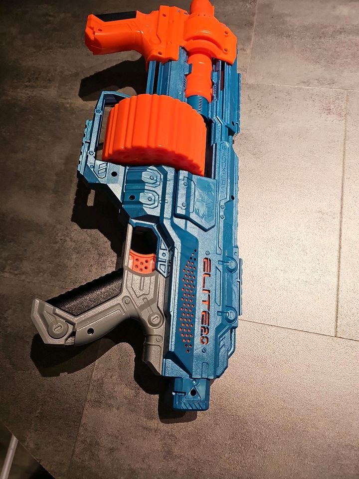 Nerf Schockwave Elite 2.0 RD 15 in Dresden