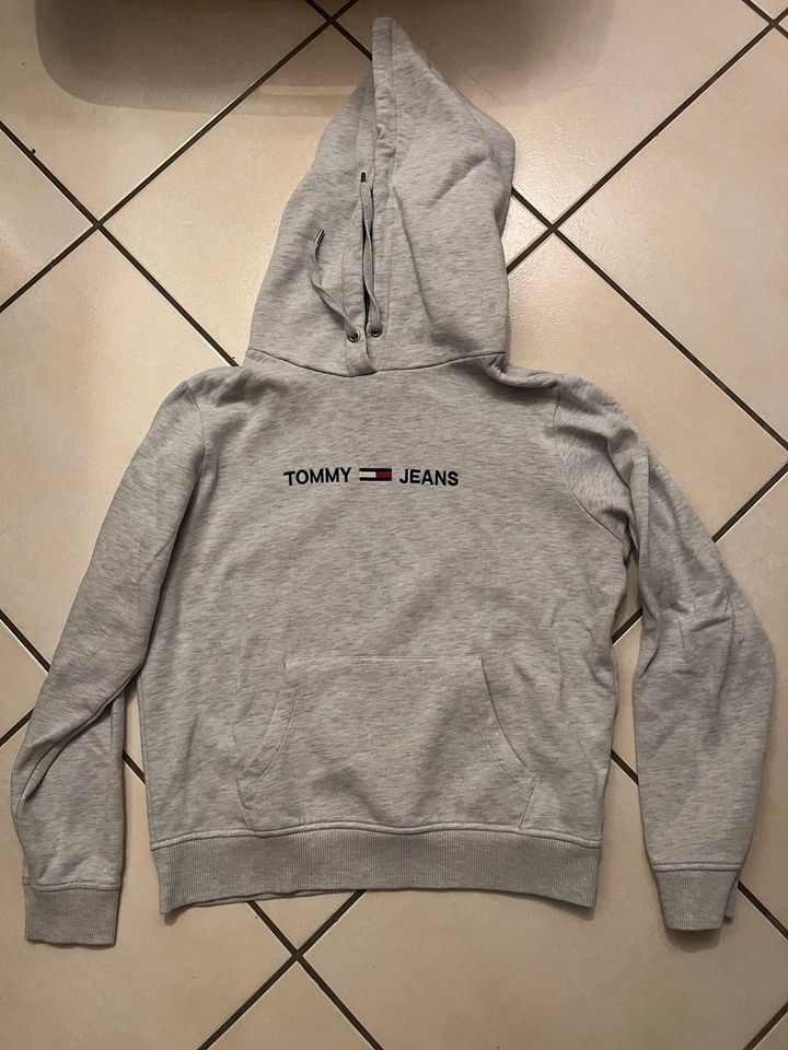 Tommy Jeans Pullover Hoodie grau S in Simbach