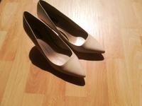 Pumps Beige neu Baden-Württemberg - Aalen Vorschau