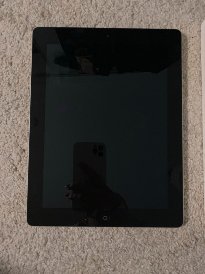 Apple iPad 2, 64GB, silber in Frankfurt am Main