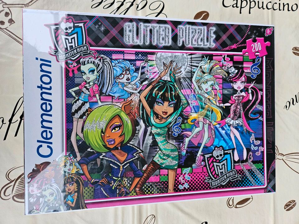 Monster High Glitter Puzzle 200 Teile NEU in Ascheberg