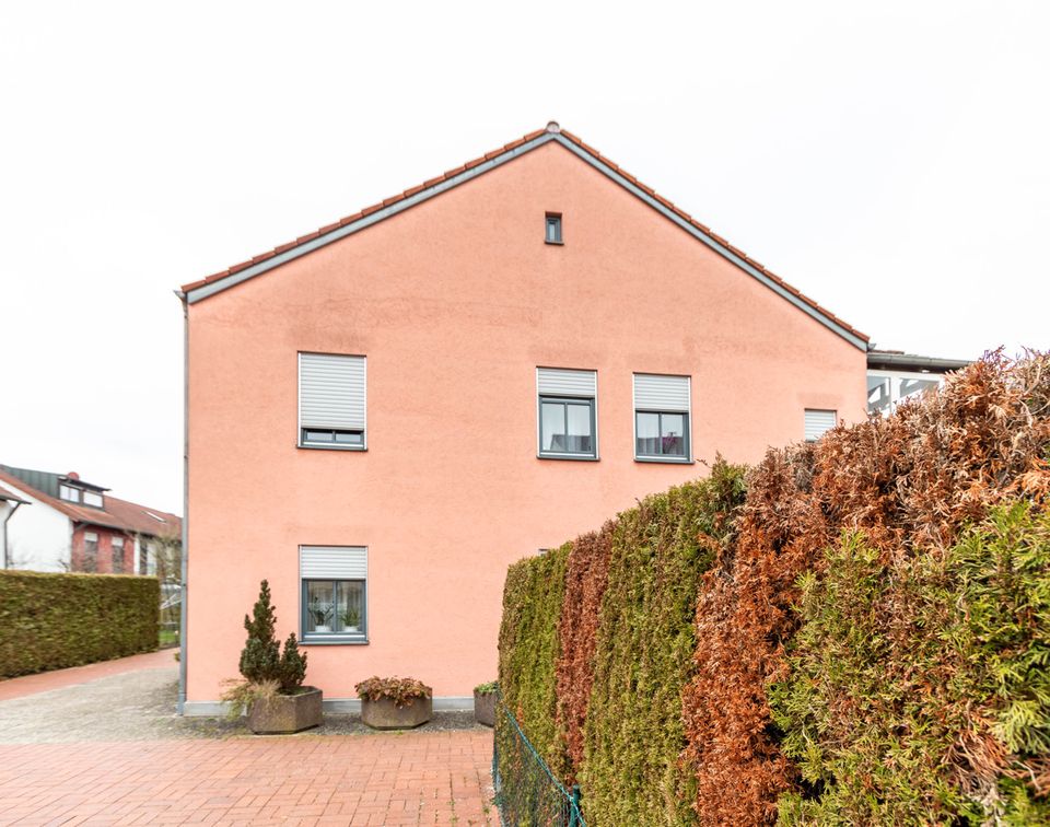 Wunderschöne 3-Zimmer-Maisonette-Wohnung mit Einbauküche und Balkon in Ingolstadt-West in Ingolstadt