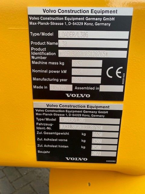 *Verkaufe* Volvo Kompaktradlader L30G *Neumaschine* auf Lager '23 in Hattingen