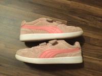 Sneaker von Puma Gr. 35, gepflegter Zustand Bayern - Kleinkahl Vorschau