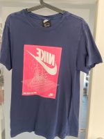 Nike Sweater und T-Shirt Herren Größe S Niedersachsen - Wilhelmshaven Vorschau