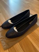 Bottega Veneta Damen Ballerina Gr.40 Hessen - Kelsterbach Vorschau