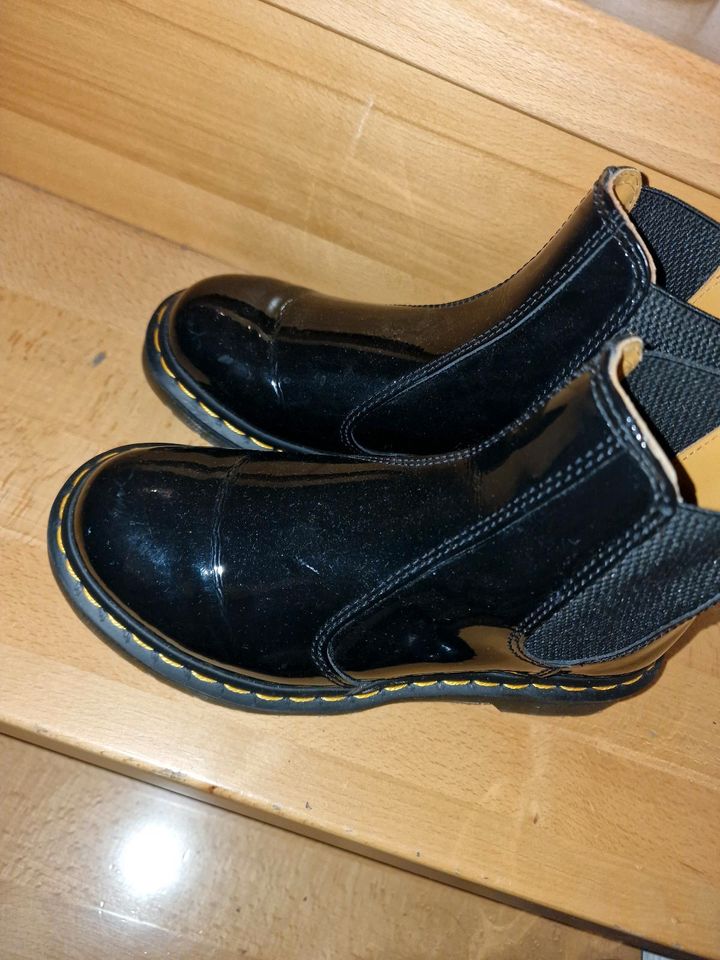 Lack Stiefellettem Dr. Martens in Herten