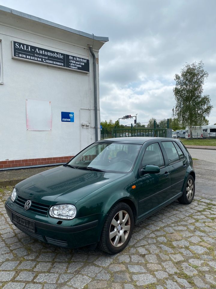 Volkswagen Golf IV 1.6 Automatik in Stralsund