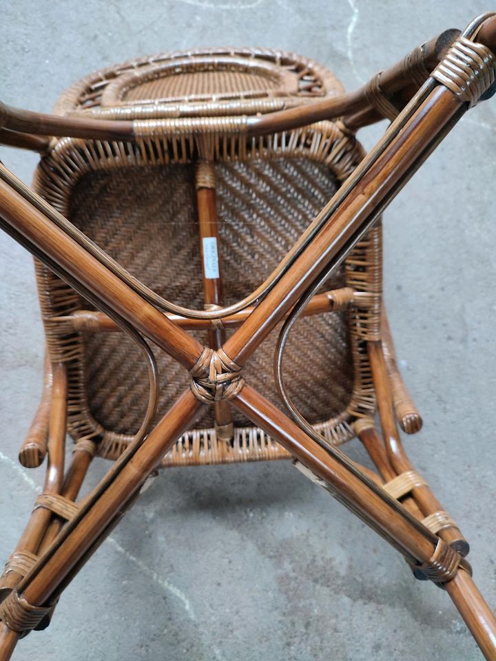 Sika-Stuhl Rattan in Riegel