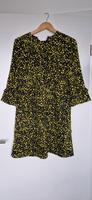 Only Kleid schwarz mit Streublumen Bayern - Weißenhorn Vorschau