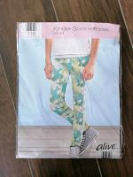 Hose NEU grün Blätter Gr 116 slim fit für Mädchen Baden-Württemberg - Offenburg Vorschau