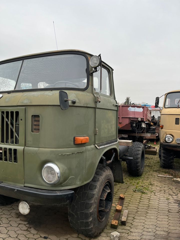 IFA W50 LA in Teilen in Salzgitter