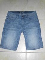 Neuwertige JEANS-SHORTS Gr.32 von Charles Vögele Bayern - Erding Vorschau